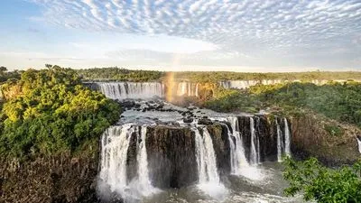 Croisière au cœur de l'Amazonie Originelle - Une exploration aux confins de la jungle, entre le Brésil et la Colombie - Et séjour d'exception aux chutes d'Iguaçu (formule port/port)