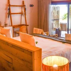  https://images.croisieurope.com/media/642fc955-4a91-4c02-af91-ac0fc058be15/5/chambre3-kaza-lodge-57namibie-afrique-kevin-hogan-kevin-hogan 