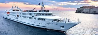 MV LA BELLE DE L'ADRIATIQUE