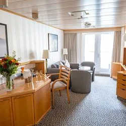 https://images.croisieurope.com/medias/6771fd80-570e-40d1-a447-95aad7f15e8f/R16_9/400x225