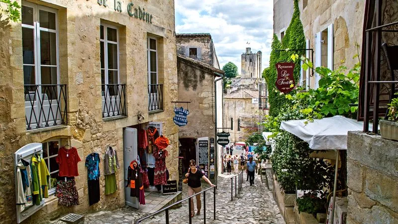 Visite guidée de St Emilion et dégustation