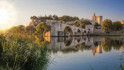 Les plus belles escales du Rhône et de la Saône De Martigues, porte de la Méditerranée à Lyon