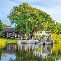  https://images.croisieurope.com/media/8282edfc-6148-4c3f-aa23-debe29aea084/5/bateaux-excursions-kaza-lodge7namibie-afrique-kevin-hogan-kevin-hogan 