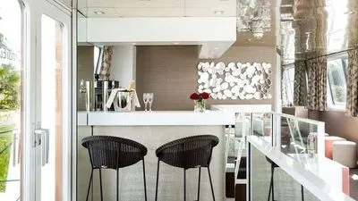 Image alt text not provided.