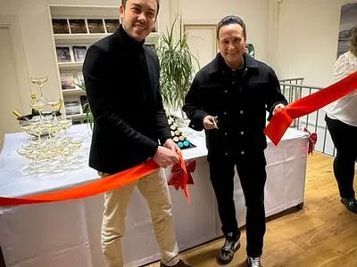 Image alt text not provided.