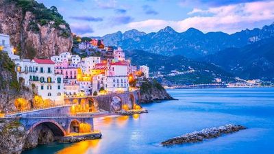 A Mediterranean Christmas - Naples, the Amalfi Coast & Sicily