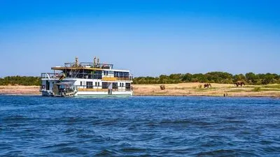 Safari en crucero a lo largo del Zambeze - Sudáfrica, Botsuana, Namibia, Zimbabue con preprograma «La península del Cabo» y posprograma «De Zimbabue a Sudáfrica en tren de lujo» (puerto/puerto)