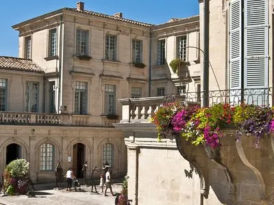 Image alt text not provided.