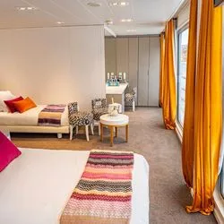 https://images.croisieurope.com/medias/a3e002f1-52fb-4f84-b520-57229879a91f/R16_9/400x225