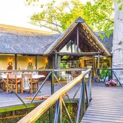  https://images.croisieurope.com/media/a907fa4f-6646-4b56-9b3d-68d8eb0e65f4/5/terrasse-kaza-lodge-41namibie-afrique-kevin-hogan-kevin-hogan