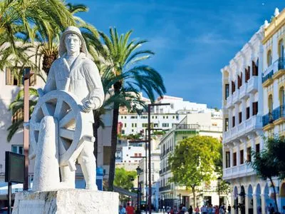 Image alt text not provided.