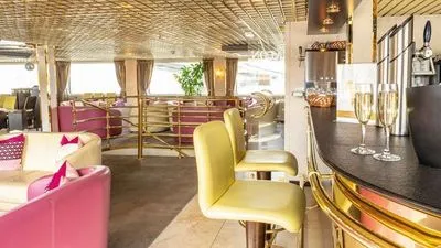 Image alt text not provided.