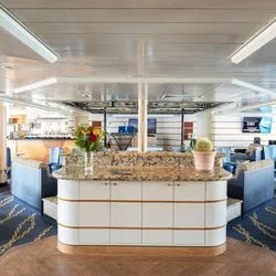 https://images.croisieurope.com/medias/af89faec-c51a-4c31-b4b2-745e5a5de600/R16_9/400x225