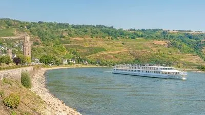 Family Cruise: on the romantic Rhine and in the heart of the Black Forest.Experience history and traditions in a Rhine atmosphere.Optional: a day at Europa Park (port-to-port cruise).