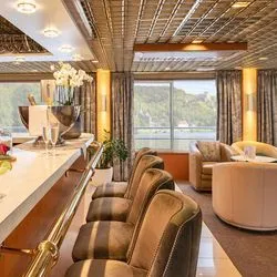 https://images.croisieurope.com/medias/be346a0f-6518-4332-9181-b31c3804b26d/R16_9/400x225