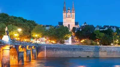 Réveillon royal sur la Loire (formule port/port)