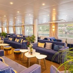 https://images.croisieurope.com/medias/d2954957-4154-4d42-bd10-632e6393f981/R16_9/400x225