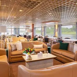 https://images.croisieurope.com/medias/d391745f-fdab-4611-aa1a-85515817df7b/R16_9/400x225