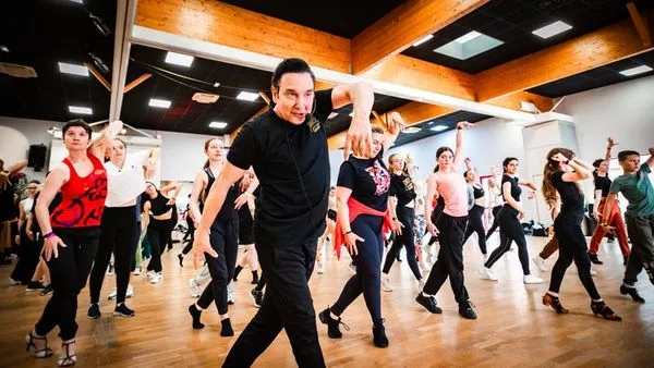 Danse et Émotion sur la Seine avec Jean-Marc Généreux 