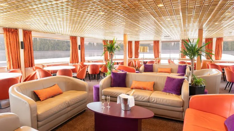 Salon panoramique du MS Seine Princess