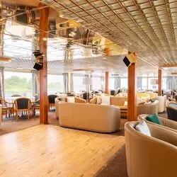https://images.croisieurope.com/medias/dca1b901-e1c4-4ba5-b09a-1c1033d6adb1/R16_9/400x225