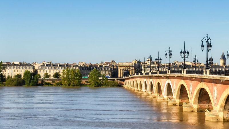 Au coeur des terroirs basques : de Bordeaux aux vignes du Médoc (formule port/port) - image 5