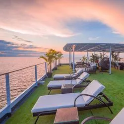 https://images.croisieurope.com/medias/e073566d-c99b-4279-afed-3233a3a39977/R16_9/400x225