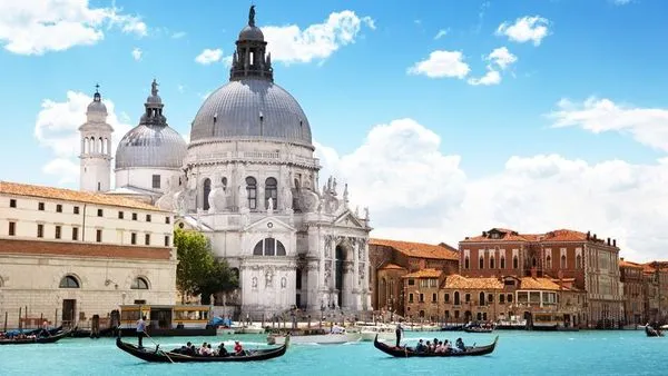 The Venetian treasures