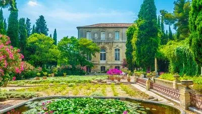 Image alt text not provided.