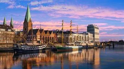 De Berlin à Strasbourg : l'Elbe, la Havel, la Hollande et la vallée du Rhin romantique (formule port/port)